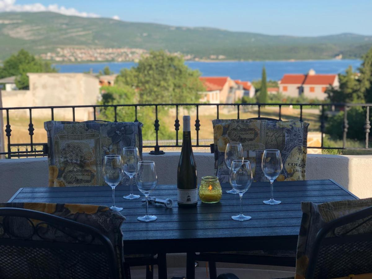 Villa Mir Pridraga Екстериор снимка