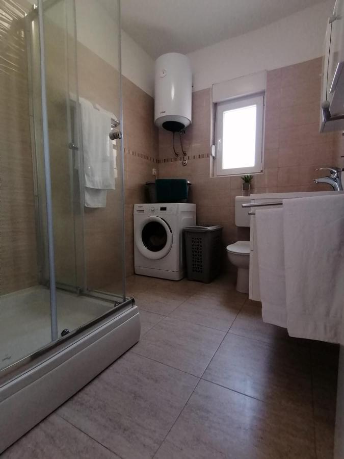 Villa Mir Pridraga Екстериор снимка